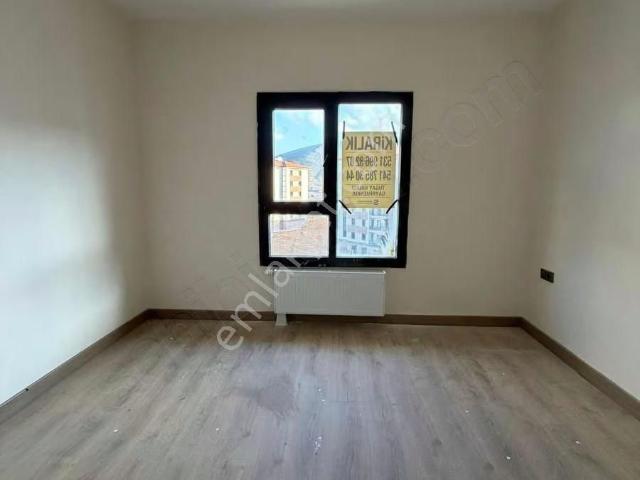 Tugay Kınacı'dan İkizce Toki Kiralık 3+1 Daire