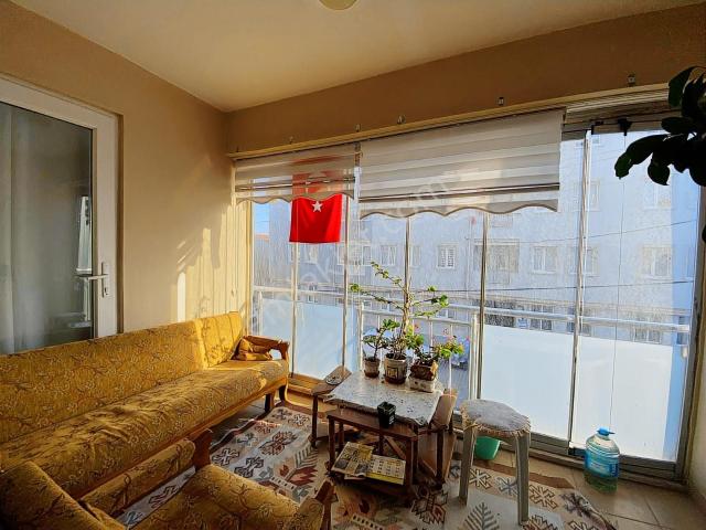 Tuhsavul Caddesinde Deniz Manzaralı 140 M2 3+1