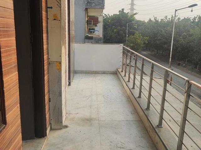 Tulip Yellow 3 Bedroom 1704 Sq. Ft. Apartment in Sector 69 Gurgaon Listing ID: #10374