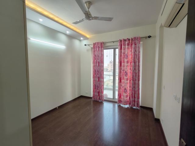 Tulip Yellow 3 Bedroom 1704 Sq. Ft. Apartment in Sector 69 Gurgaon Listing ID: #9525