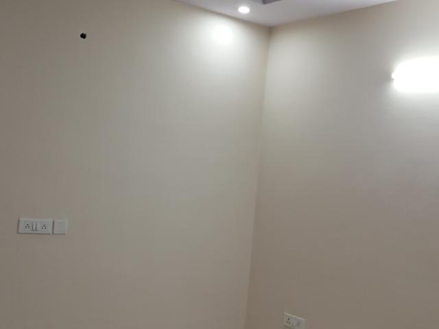 Tulip Mall 2 Bedroom 950 Sq. Ft. Builder Floor in Sector 46 Noida Listing ID: #9419