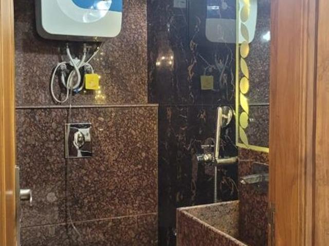 Tulip Mall 3 Bedroom 205 Sq. Yd. Apartment in Sector 46 Noida Listing ID: #10013