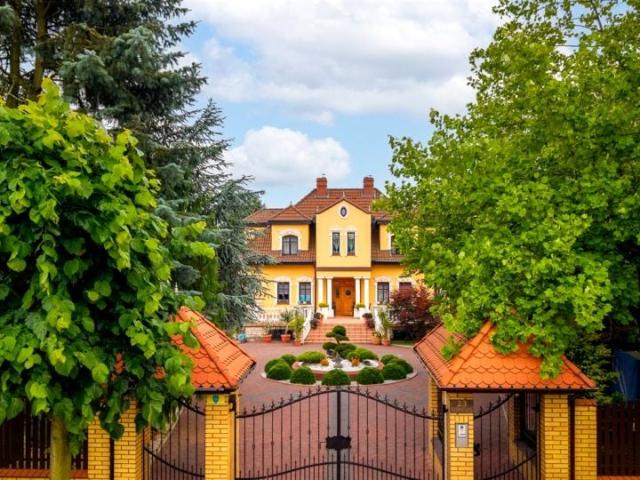 Tulipanów 463 m², Tychy
