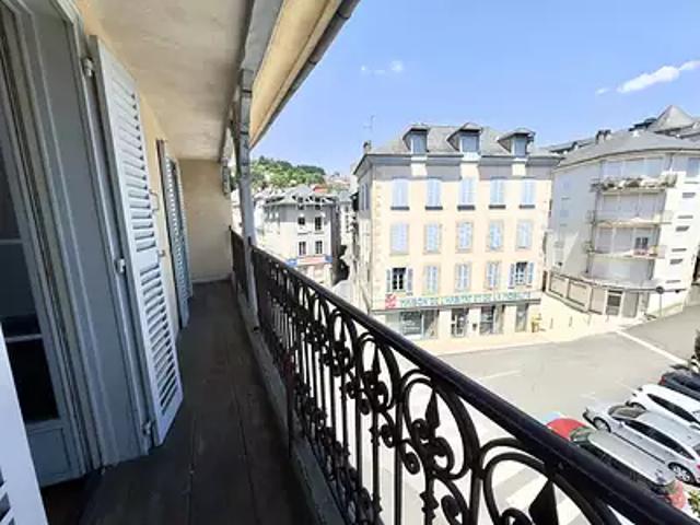 Tulle 19000 Location appartement 1 pièce t1 au dernier étage