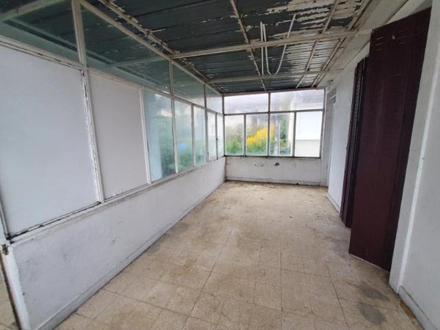 Tullins Centre, T4 Duplex 156 m², terrasse, combles, fort potentiel investisseur