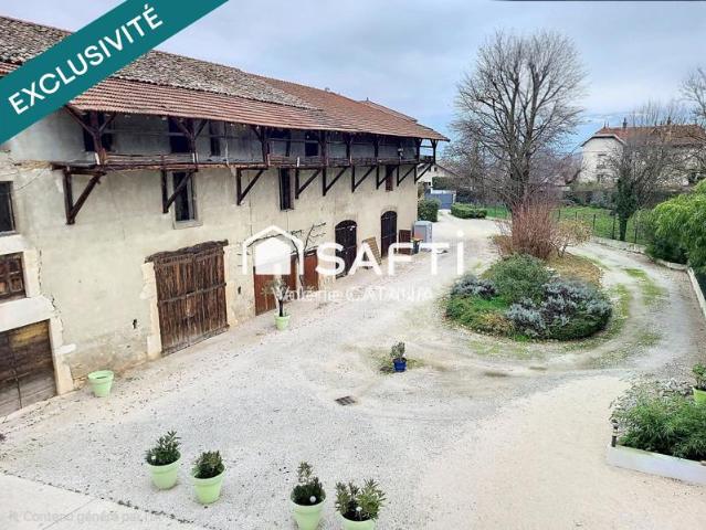 Tullins Grange à rénover de 165m² au plancher sur parcelle d'environ 900m²