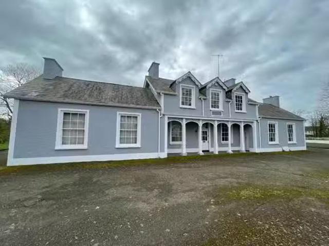 Tullymore School House, 1 Carnlough Road