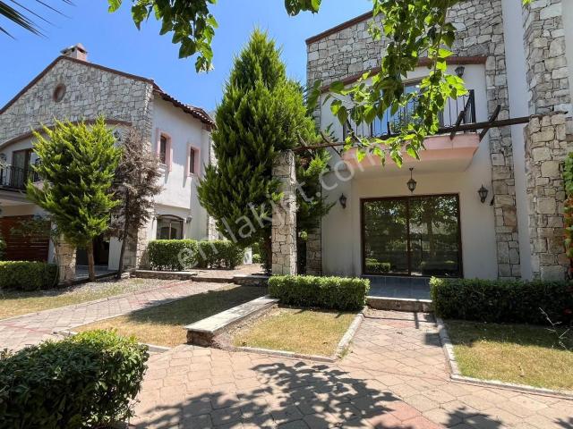 Turunç Dereözü Köyünde Uzun Dönem Kiralık Villa