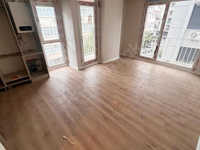 TURUNCU EMLAK ALTAYÇEŞME'DE SATILIK 2+1 SIFIR ARAKAT SÜPER DAİRE
