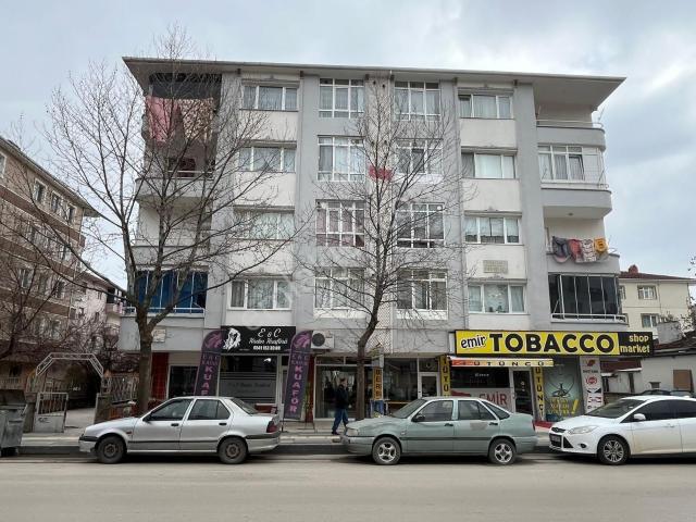 Turyap'tan Akşemsettin Mahallesinde Cadde Üstü 3+1 Satılık Daire