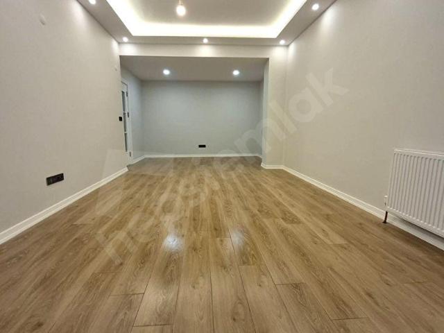 TURYAP'TAN GALİPBEYDE HARİKA KONUMDA 3+1 MUAAZAM TERASLI FERAH