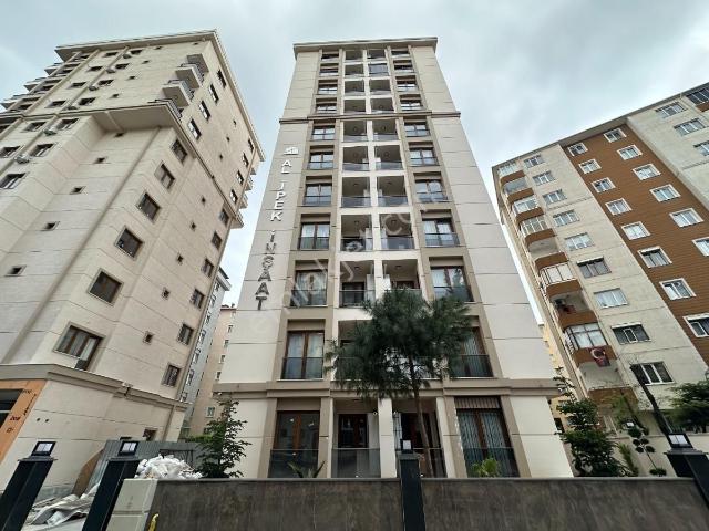 Turyap Göztepeden Merdivenköyde Yeşil Enerjili 2+1 Satılık Daire