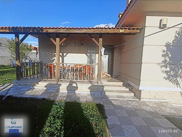 TURYAP ERZİNCANDAN GEYİKLİ MEVKİNDE SATILIK MÜSTAKİL EV