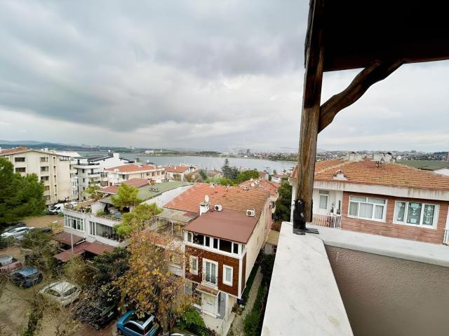 Turyap Kozadan Ada İçerisinde Deniz Manzaralı 4+1 Fırsat Dubleks