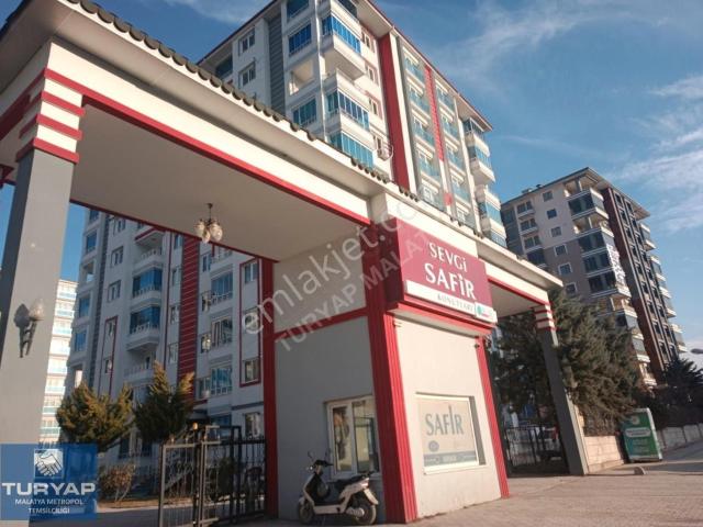 Turyap Metropol'den Bostanbaşı'nda Az Hsrlı Satılık Daire