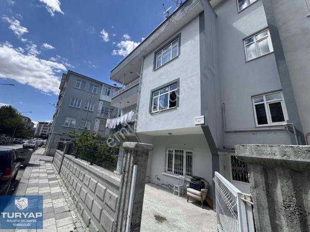 Turyap Metropol'den Başharık Mahallesi'nde Satılık 3+1 Daire