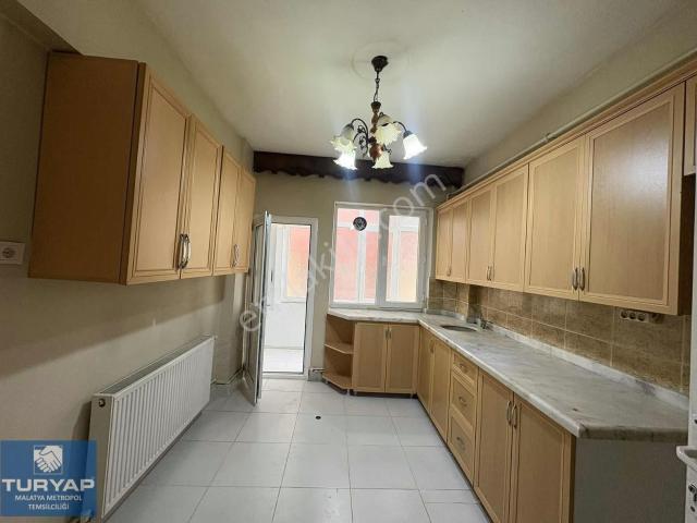 Turyap Metropolden Kernek Mah. kanalboyu'nda 2+1 Kiralık Daire