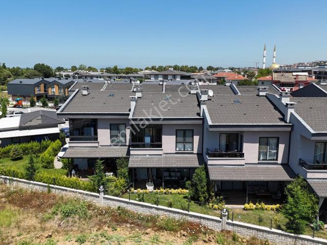 Turyap Soner'den Satılık Site İçerisinde Lüks Villa