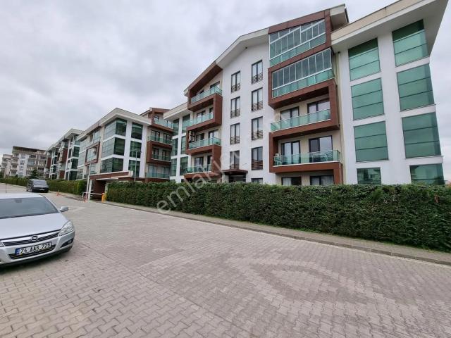 Turyap Soner'den Yalova Life Sitesinde 3+1 Eşyalı Kiralık Daire