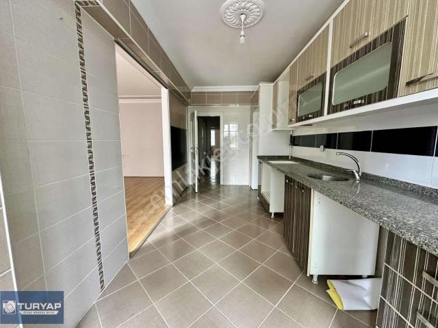 Turyap Sivas'dan Mehmet Akif Mah. 3+1 130m2 Satılık Daire