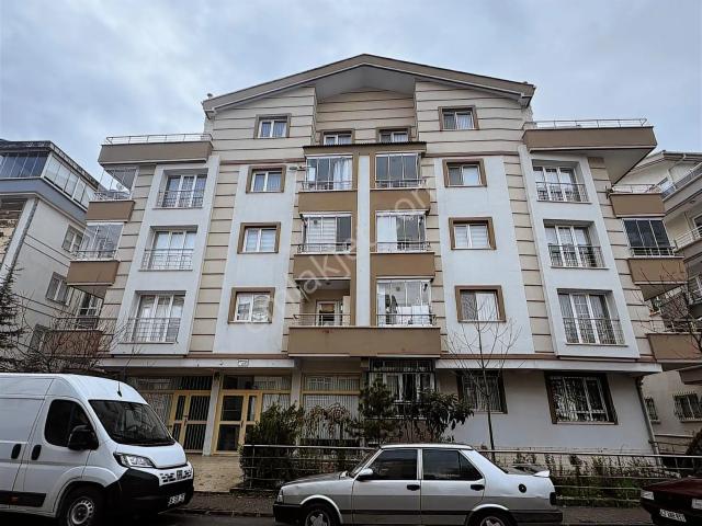 Turyap 'tan Türközün'de 4+1 160m² 3.kat Kombili Dubleks Daire