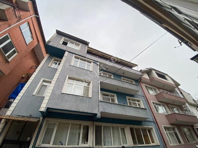 Turyapdan Çark Caddesinde 3+1 Satılık Daire