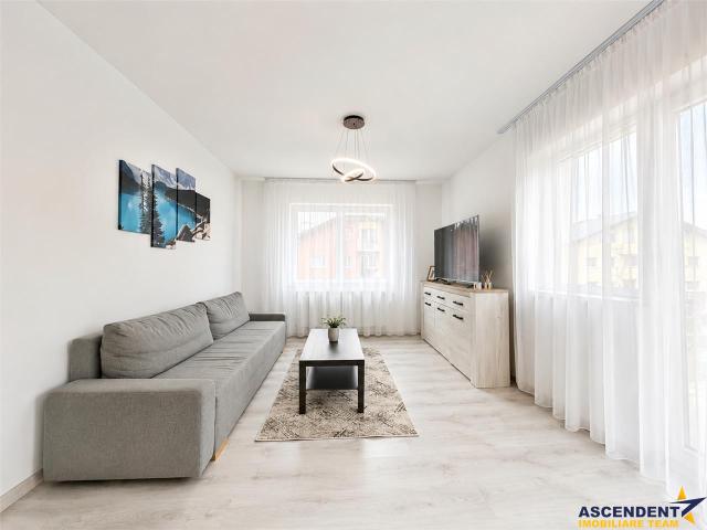 Tur Virtual! Decomandat, regim vila,2 balcoane,parcare rezervata,mobilat,utilat
