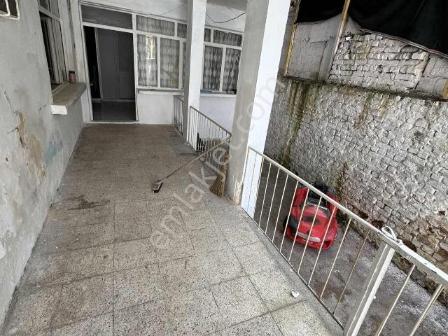 Turabey Mh. Osmanlar Cami Mevki Behçeli 2+1 Müstakil Ev