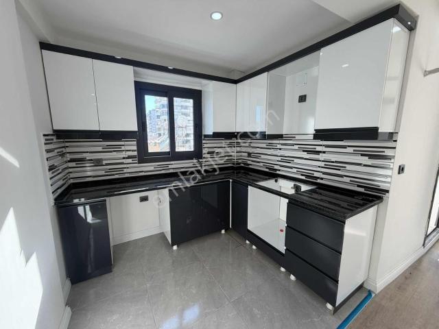 Türbe Cdsinde Kiralık 2+1
