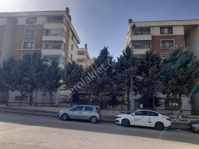 Turgut Özal Mahallesinde Butik Sitede 3+1 Satılık Daire