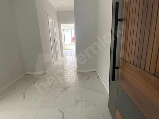 TURGUT REİS MAHALLESİ'NDE SATILIK 2+1 FERAH DAİRE