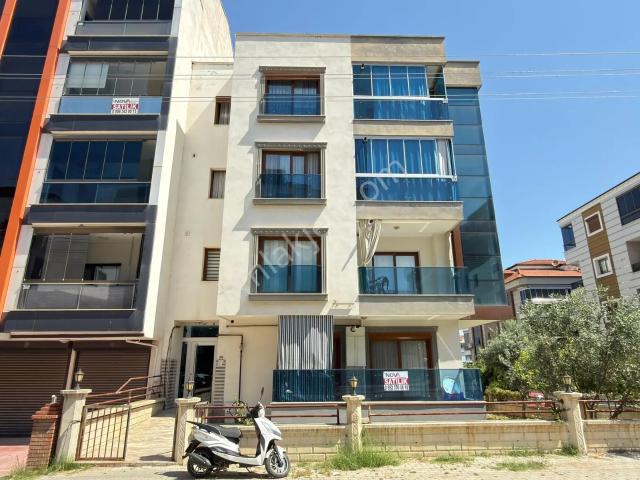 Turgutlu Ergenekon Mh. Bilgikent Yakını 3+1 Köşe Zemin Kat Daire