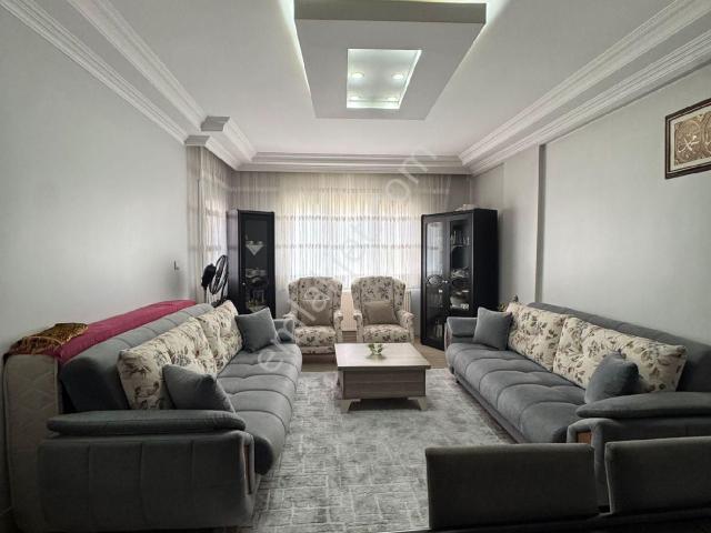 Turgutlu Eymen Emlak'tan Öğretmenler Evi Civarı 145 M² 3+1 Sınırsız Kredi İmkanlı Daire✅
