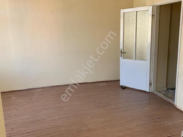 Turgutlu İstiklal Mhde 2+1 Hesaplı Daire