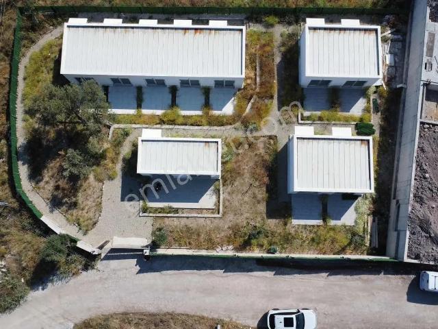 Turgutreis Merkezde Satılık 2 Adet 1+0 Tek Katlı Daire