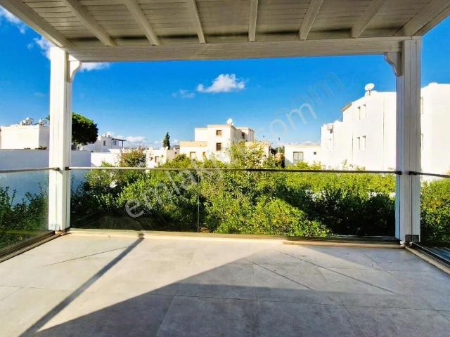 Turgutreis Merkezi Konumda Kiralık Müstakil Dubleks 3+1 Villa
