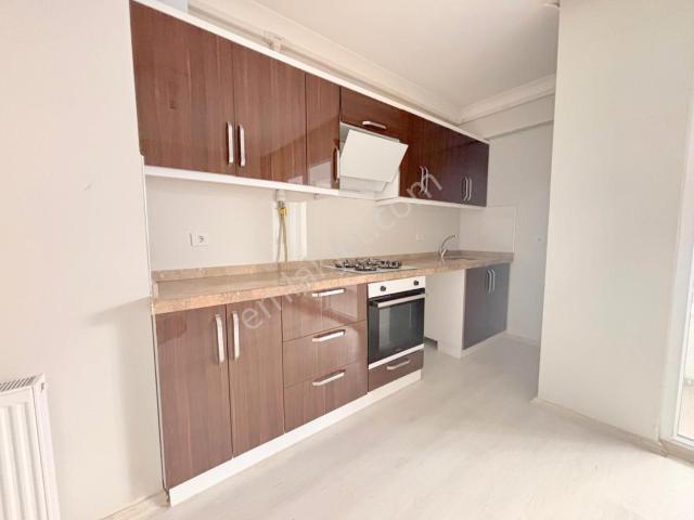 ✔️turhanbey'de Ön Cephe Kombisi Takılı Asansörlü 1+1 Daire Fırsatı
