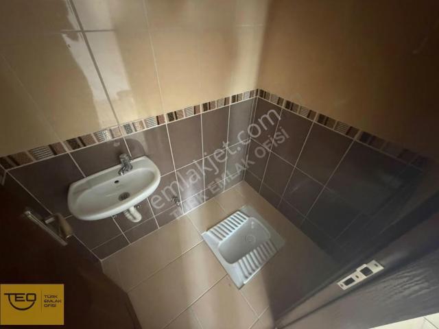 Türk Emlak Ofisinden Hurma Mahallesinde Kiralık 3+1 Daire