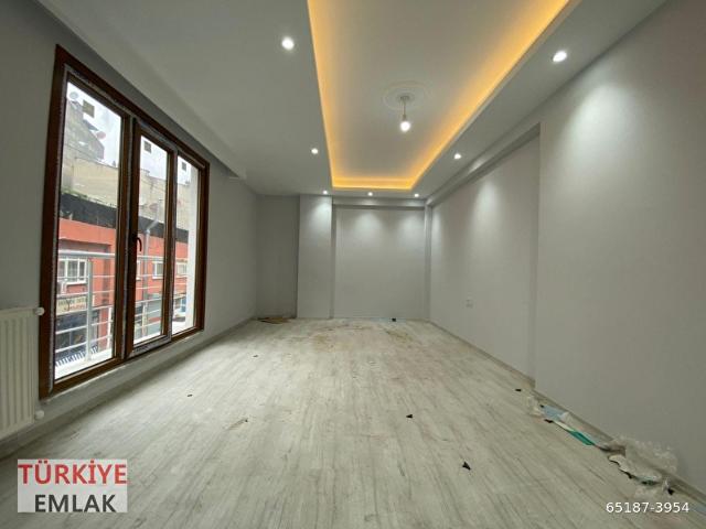 TÜRKİYE EMLAK TUNA MAH 2+1 LÜX 1.KAT KREDİLİ SATILIK DAİRE 2527