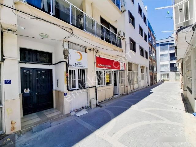 Türkmen Mahallesinde Satılık Merkezi Konumda Dükkan