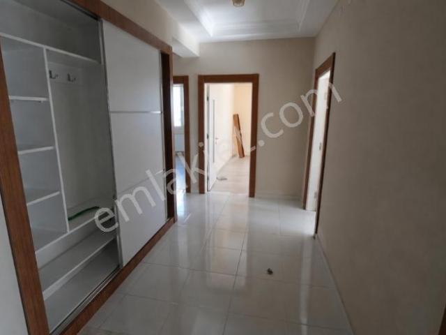 Turkuaz Emlak'tan Erkmen Mahallesin'de 4+1 Kiralık Daire