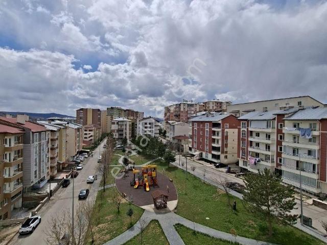 Turkuaz'dan Kılavuzda Güney Cephe Yapılı Masrasız 3+1 Daire