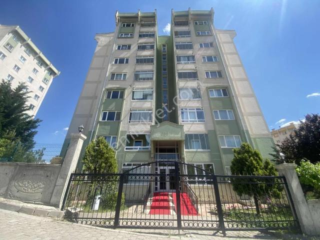 Turkuazda Nilüfer Adasında 2+1 Satılık