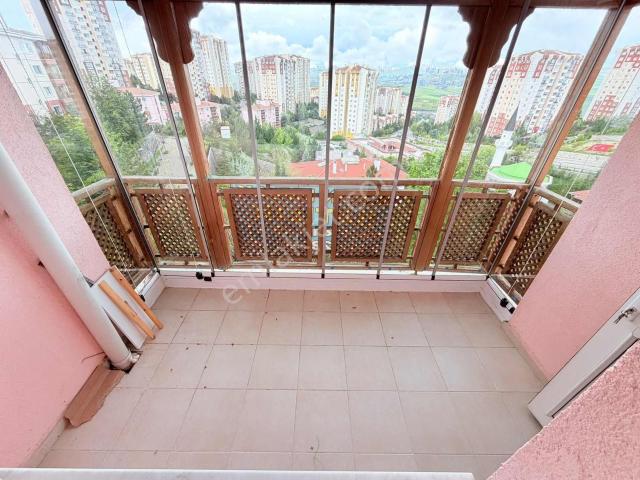 Turkuazda Y tipi Migros Üstü Panoramik Manzaralı 3+1