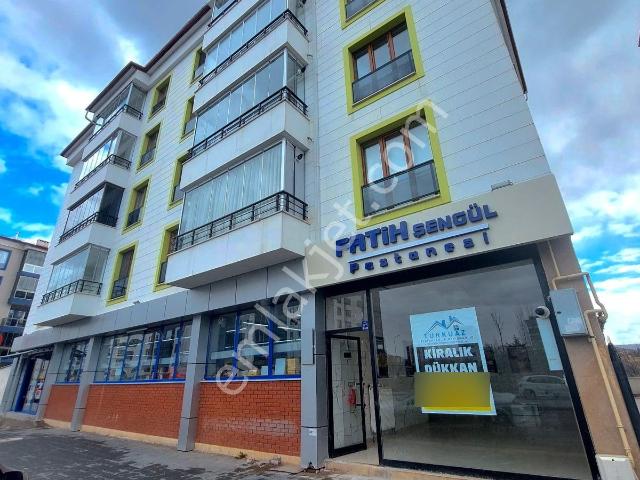 Turkuaz'dan Hastane Yanı Şifa Caddesi Üzerinde Kiralık Dükkan
