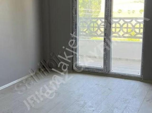Turkuazdan Kangalda Fırsat 3+1 Daire