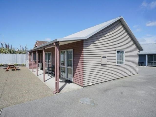 turnbull thomson park, 2 bedrooms