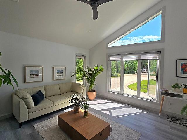 Turnkey, Move In Ready, Furnished Home On Resort Like Property