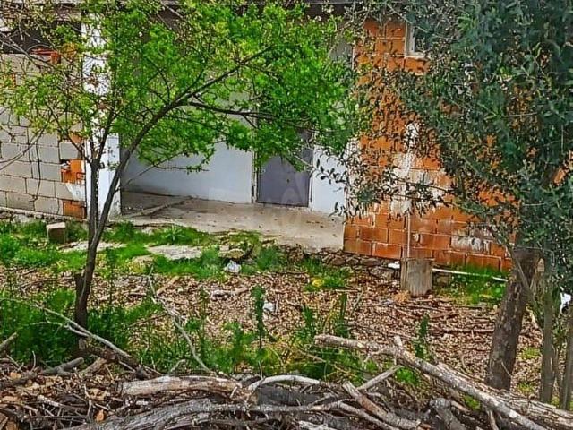 Turpa Arxesten Dikili Kıratlı Mahallesinde 2+1 Satılık Köy Evi