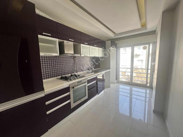 Turpa Balçovadan Ebeveyn Banyolu Asansörlü Satılık 3+1 Daire